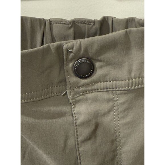 Duluth Trading Womens Cargo Pants 20W x 31 Relaxed Fit Nylon/Spandex Beige Durab - Picture 4 of 6